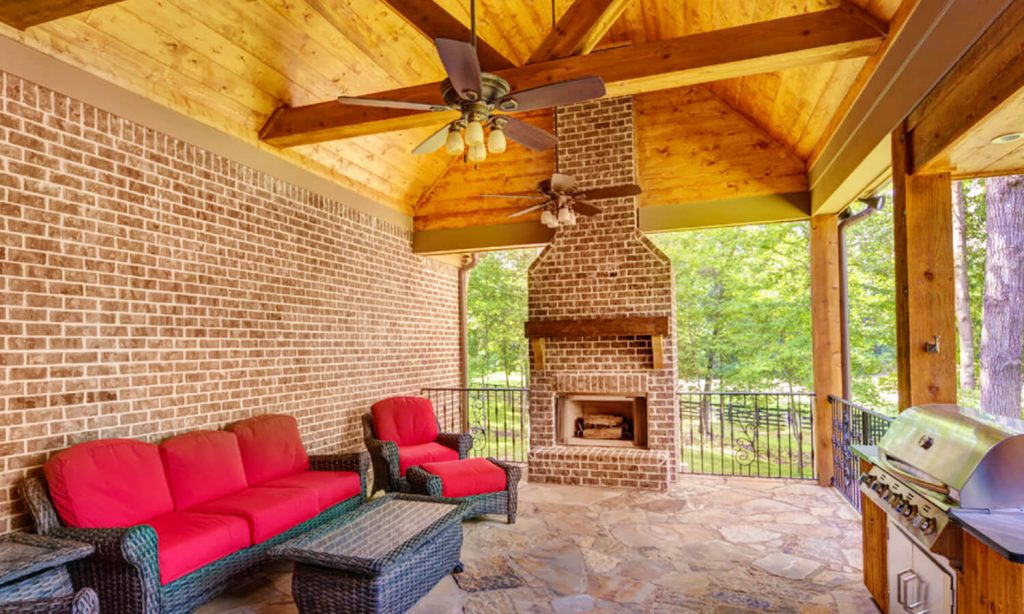 Garage - Hamilton Brick